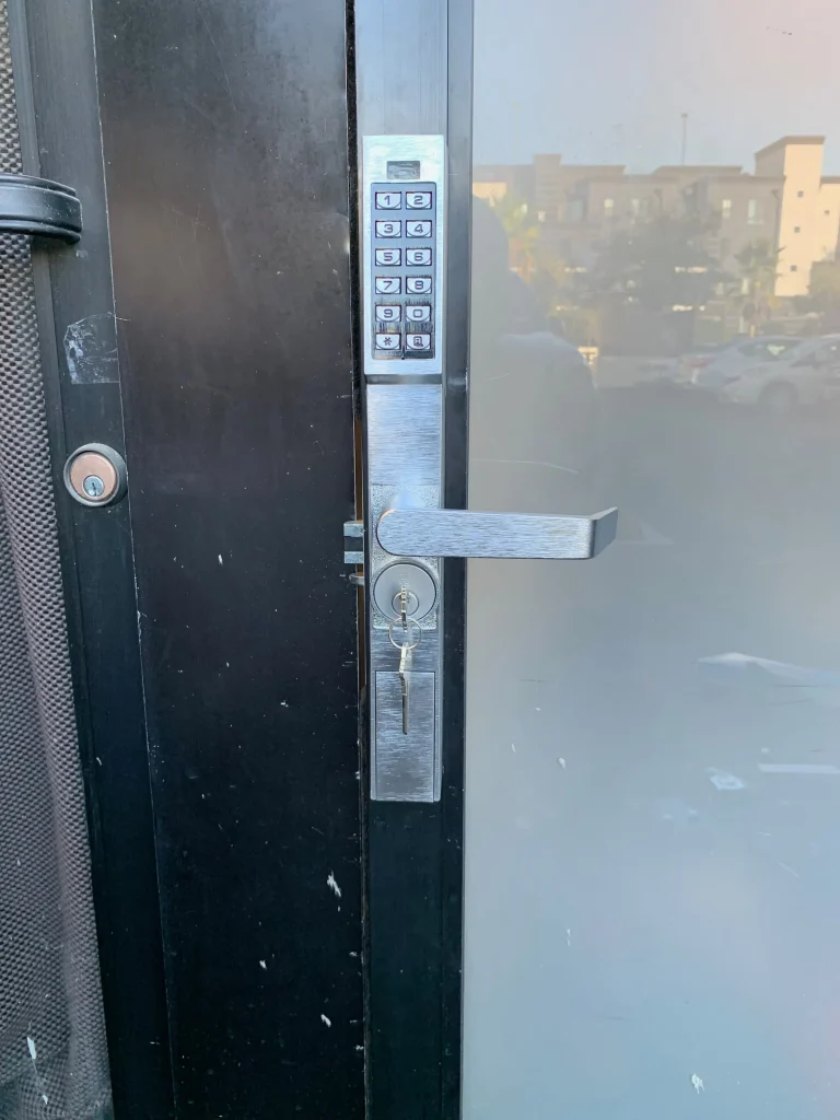 LLA Services - Locksmith Los Angeles CA