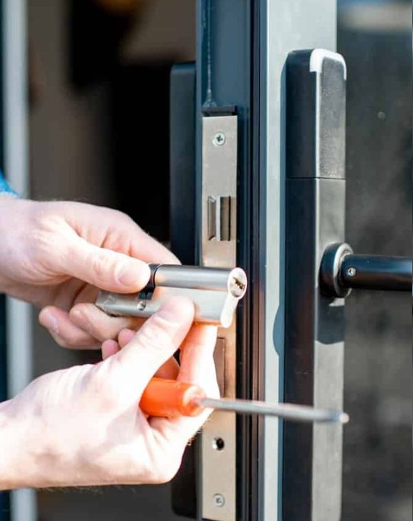 LLA Services - Locksmith Los Angeles CA